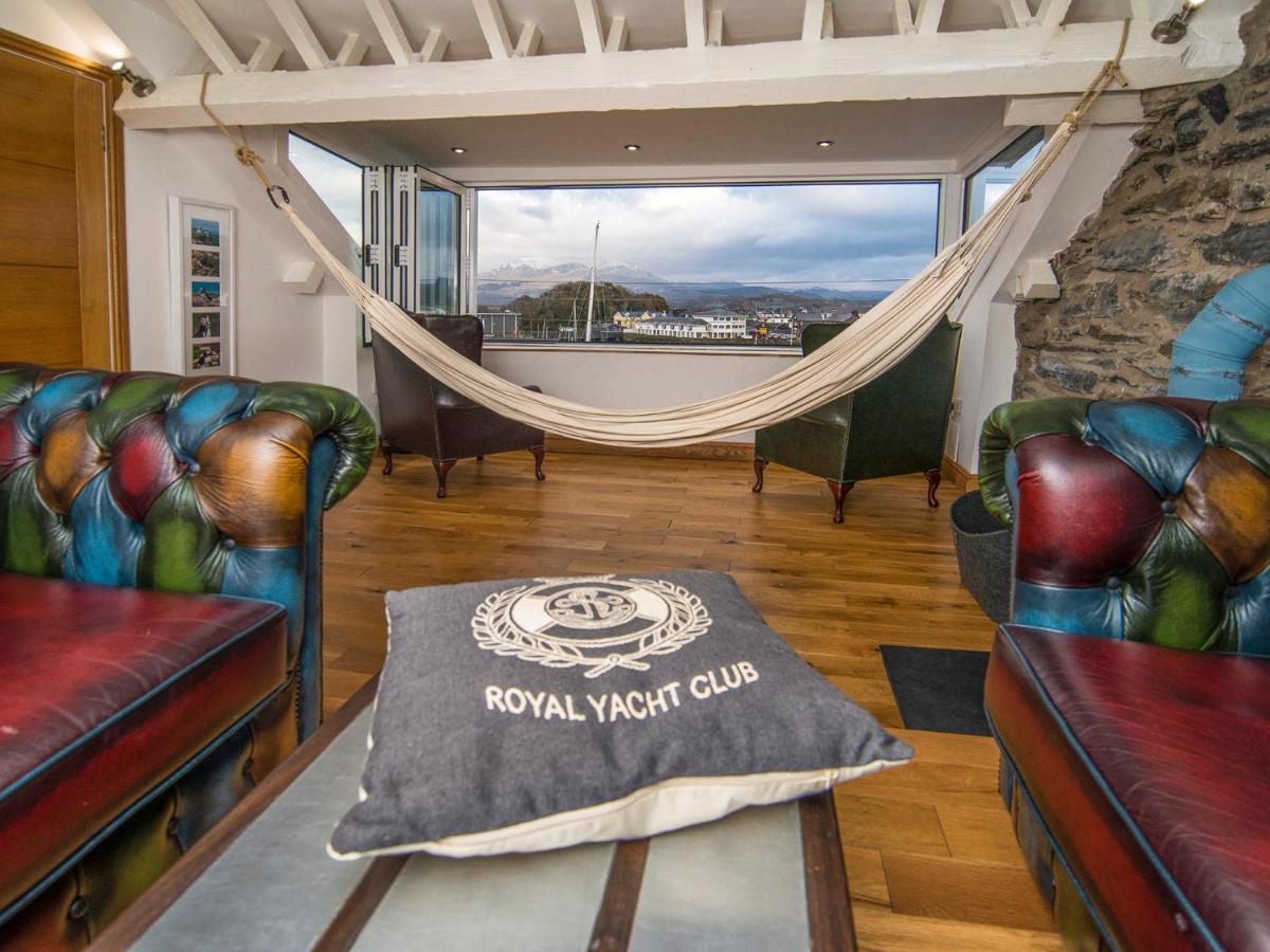 The Captain'S Penthouse 波特马多克 外观 照片